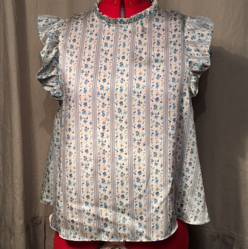 Zara Floral blouse